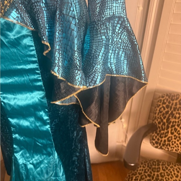 Enchanting Blue Kids Halloween Costume 14 - Picture 3 of 10